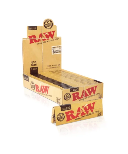 Raw Classic Rolling Paper 1 1/4